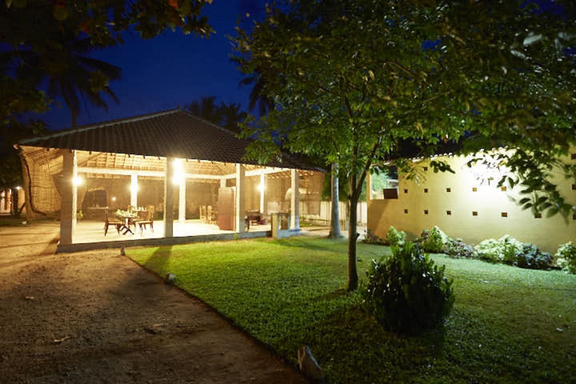 Villa Sunbird Negombo Buitenkant foto