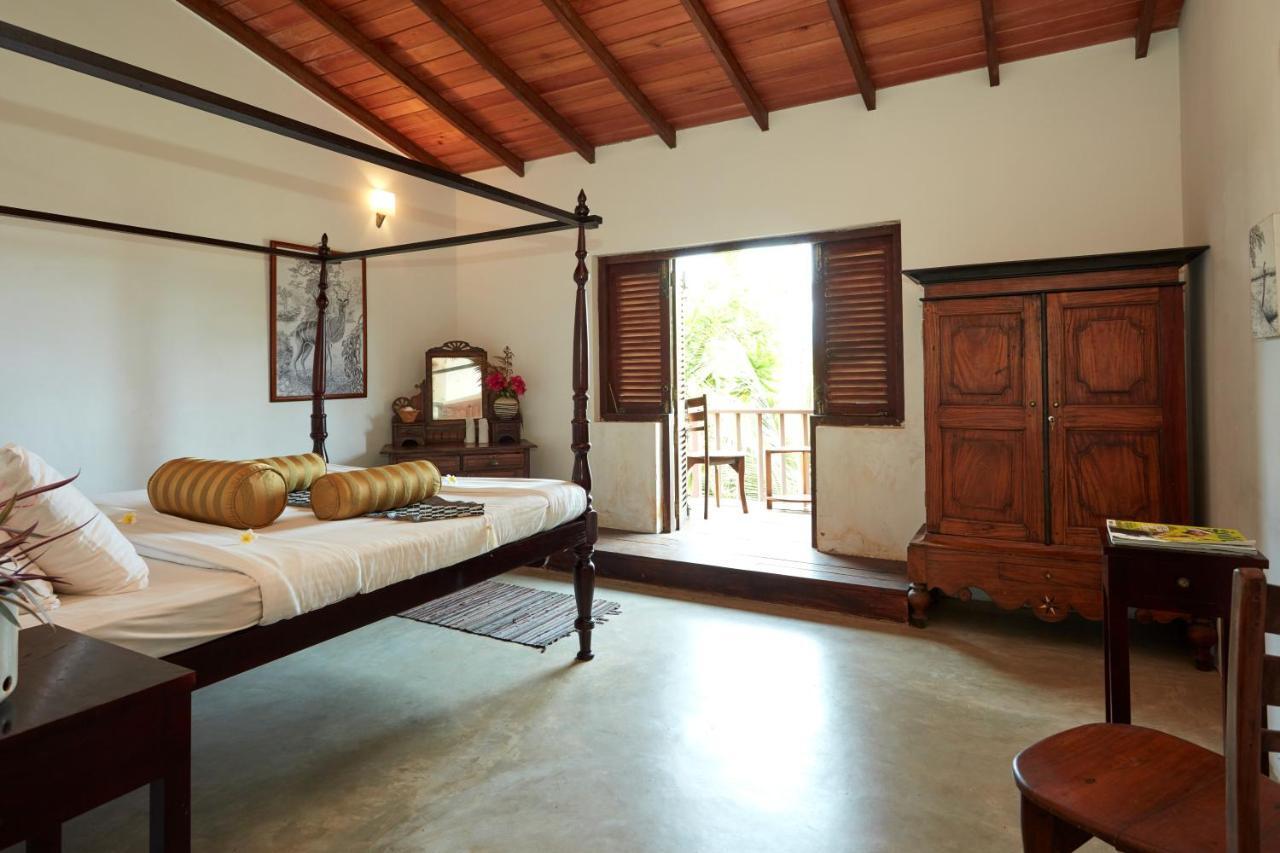 Villa Sunbird Negombo Buitenkant foto