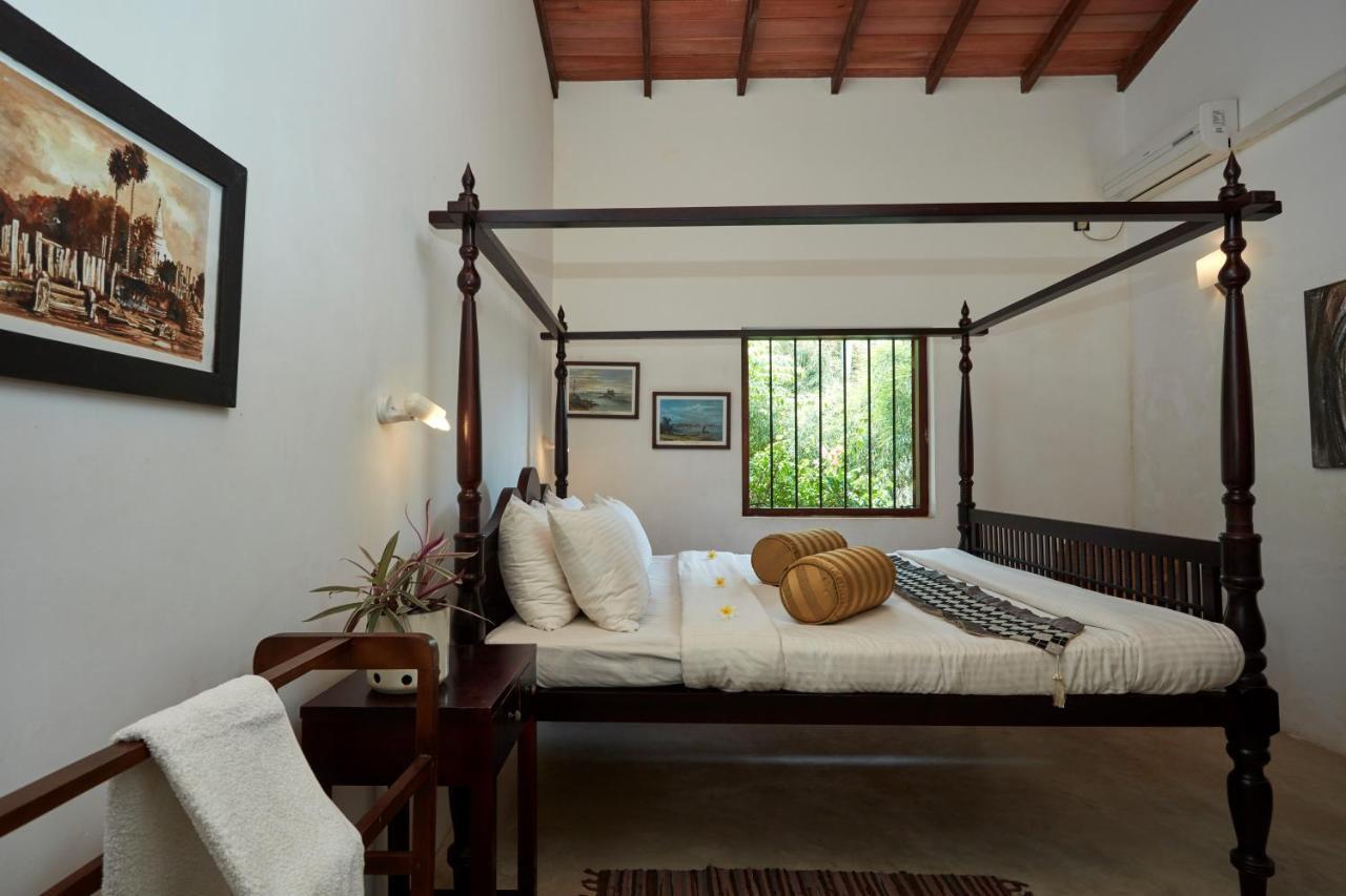 Villa Sunbird Negombo Buitenkant foto